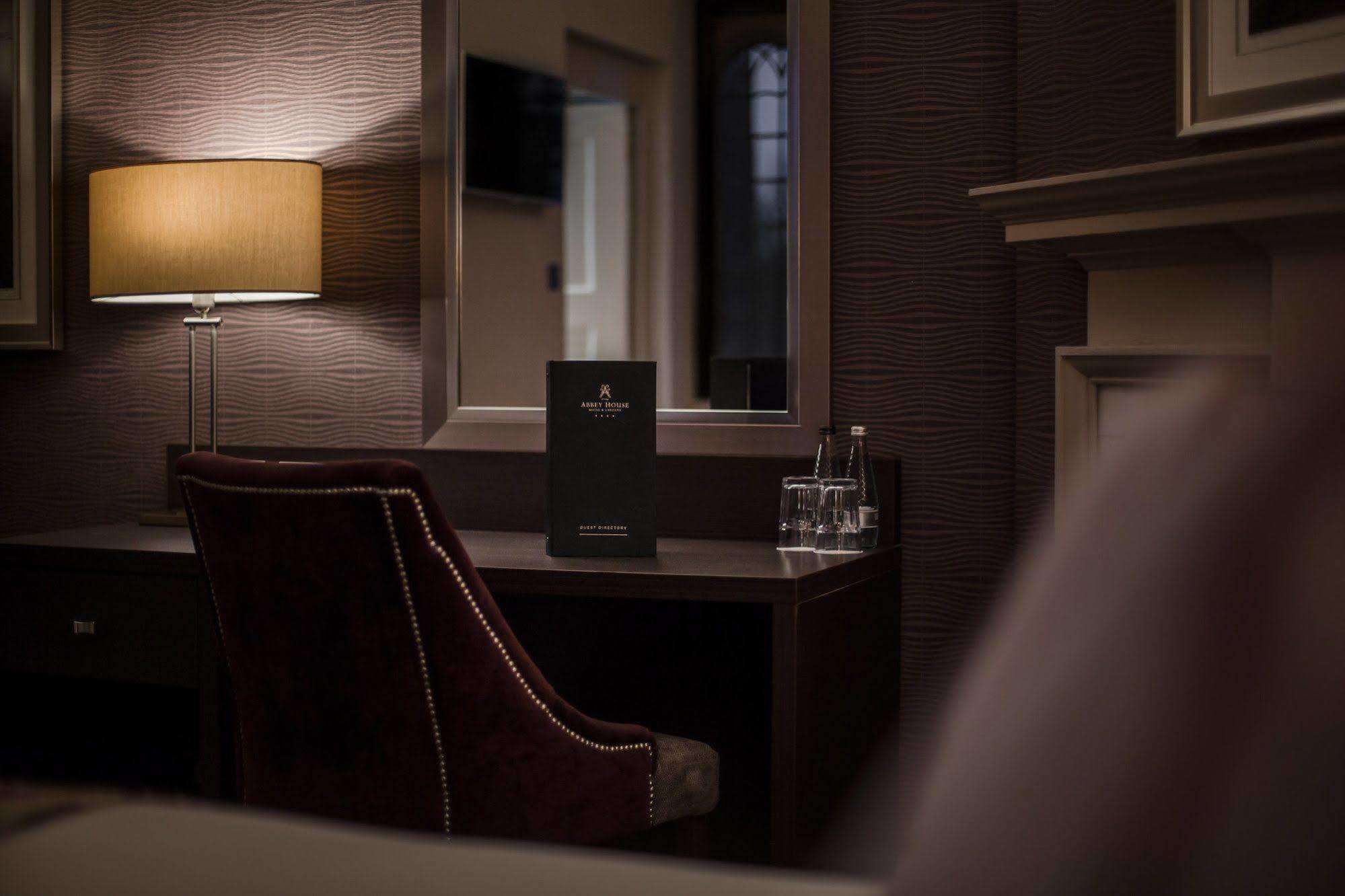 Abbey House Hotel Barrow-in-Furness Eksteriør billede